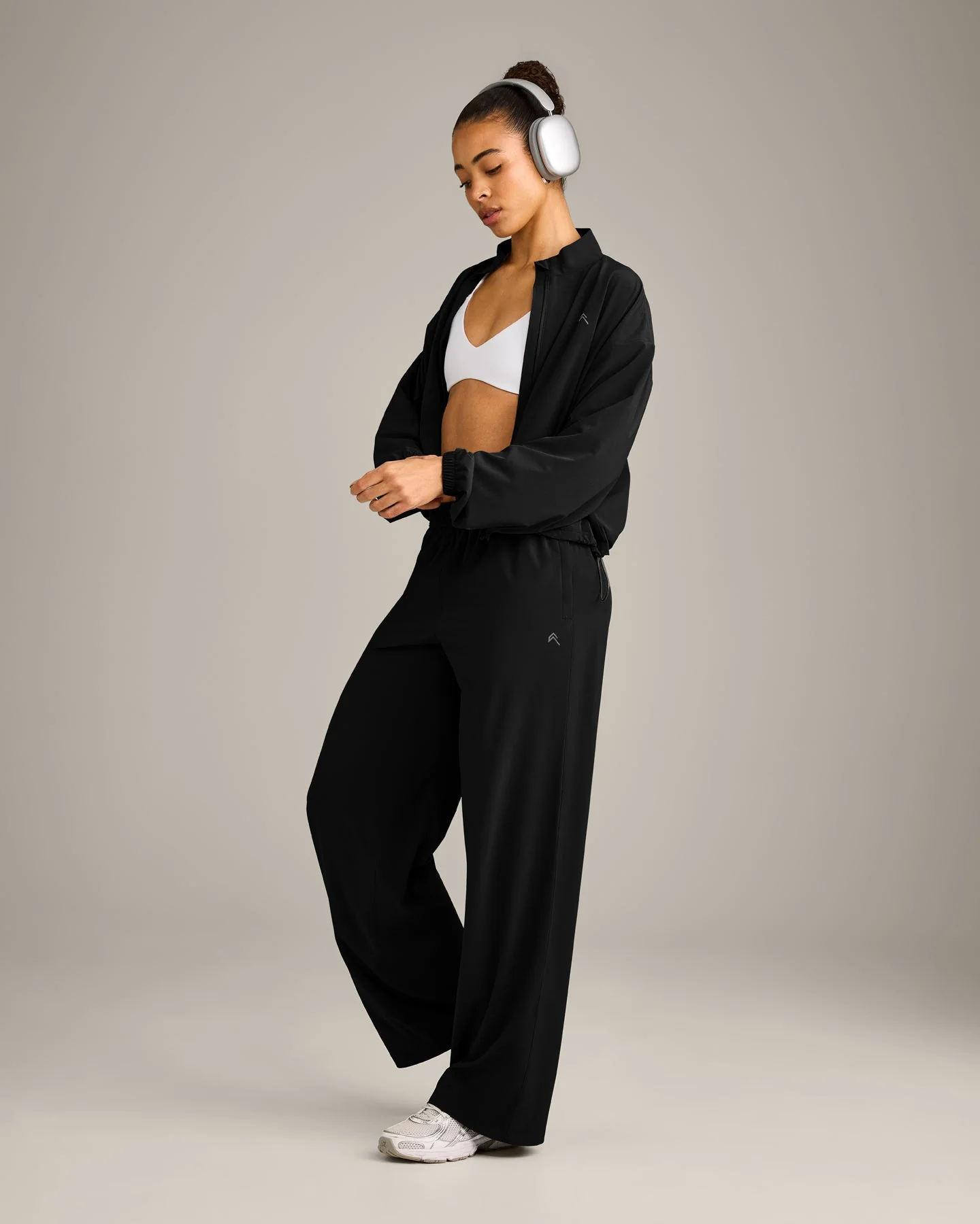 AirMove™ Straight Leg Pants with Reflective Logo | Black - Image 3