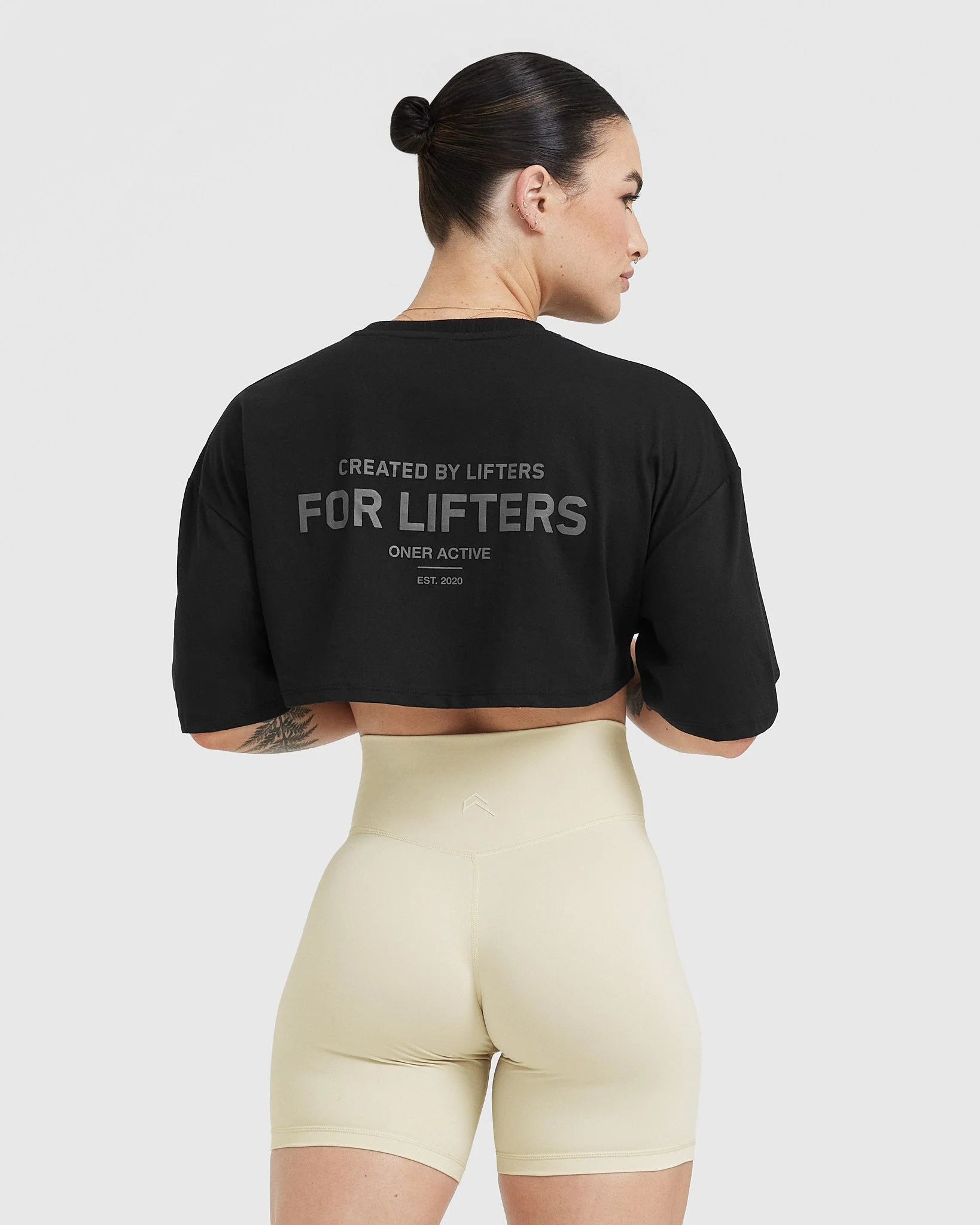 Classic Lifters Graphic Relaxed Crop Lightweight T-Shirt | Black - Image 2