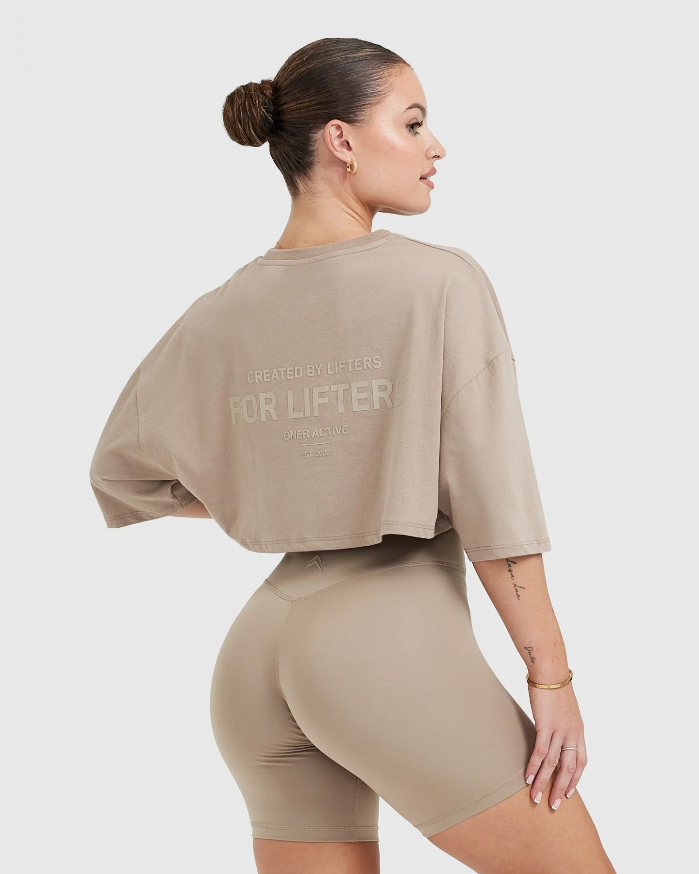Classic Lifters Graphic Relaxed Crop Lightweight T-Shirt | Sandstone - Image 2