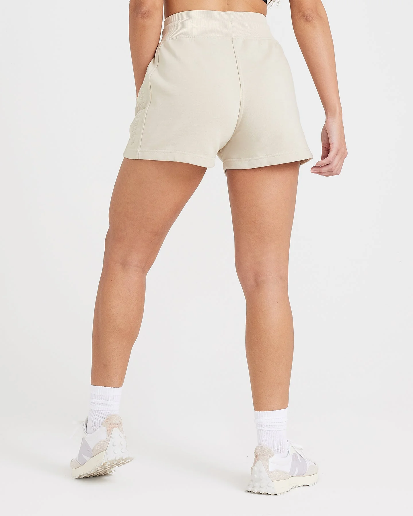 Classic Lounge Lightweight Shorts | Sand - Image 2