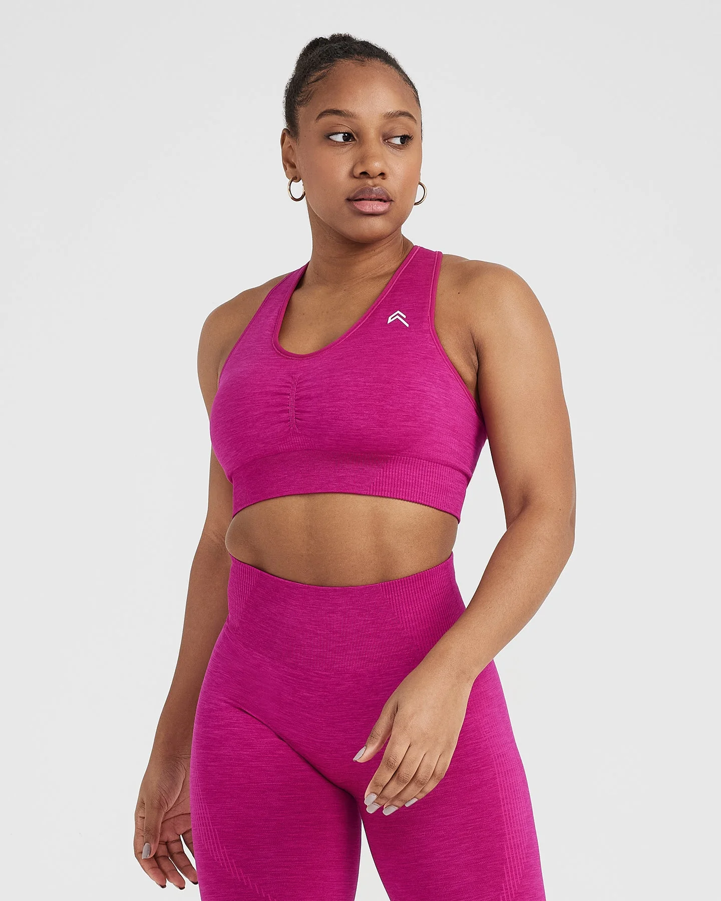 Classic Seamless 2.0 V Neck Bralette | Fuchsia Marl - Image 3