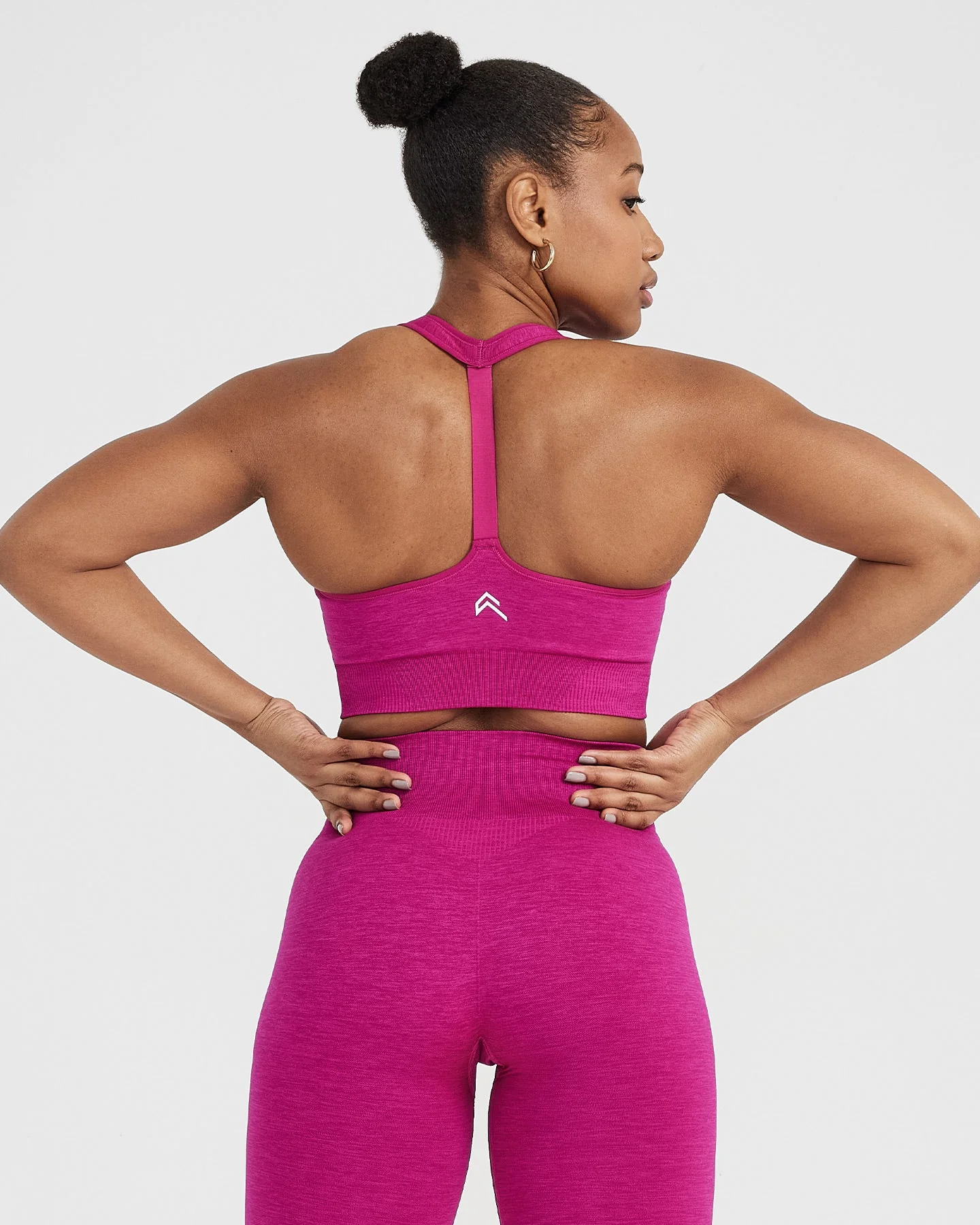 Classic Seamless 2.0 V Neck Bralette | Fuchsia Marl - Image 5