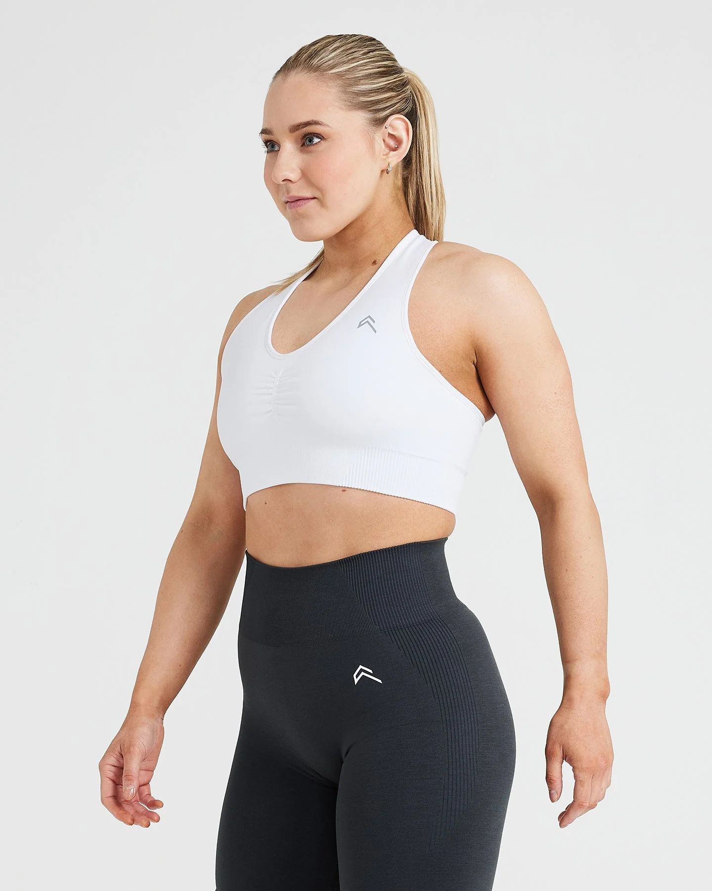 Classic Seamless 2.0 V Neck Bralette | White - Image 3