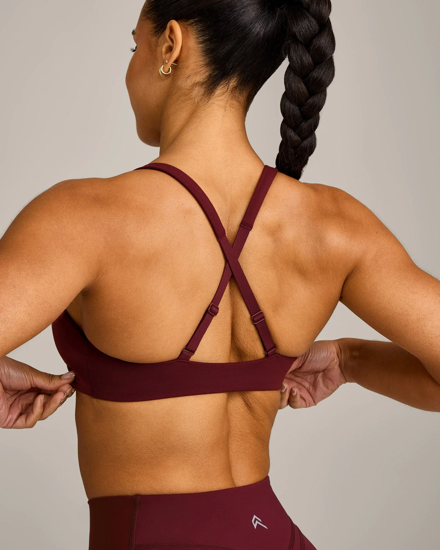 EasyLift™ Cross Back Sports Bra with Grey Logo | Rosewood - Image 5