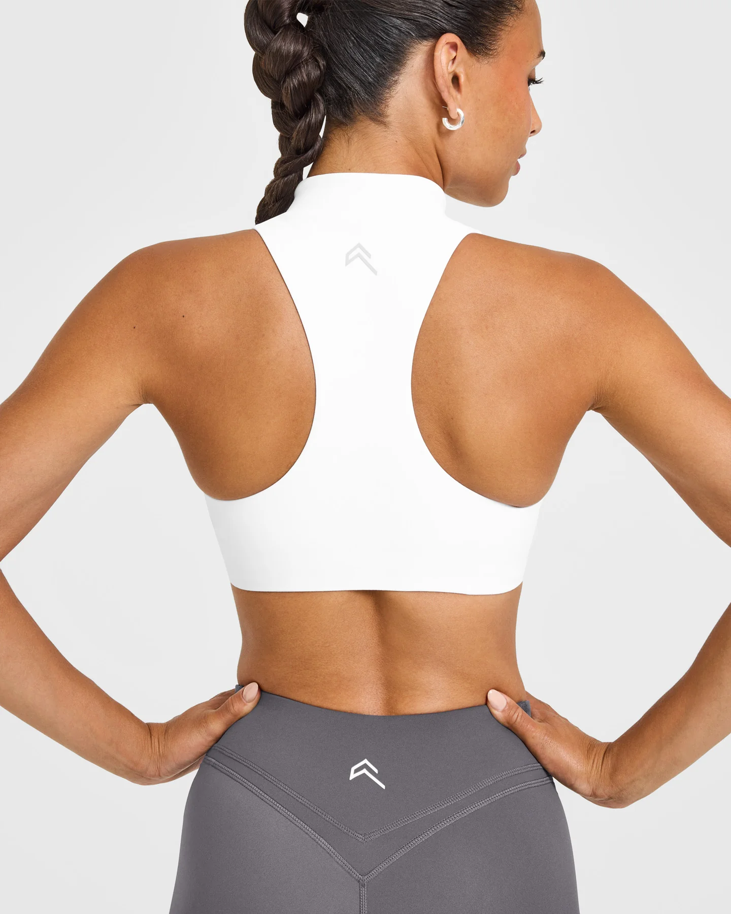 EasyLift™ Zip High Neck Sports Bra | White - Image 5
