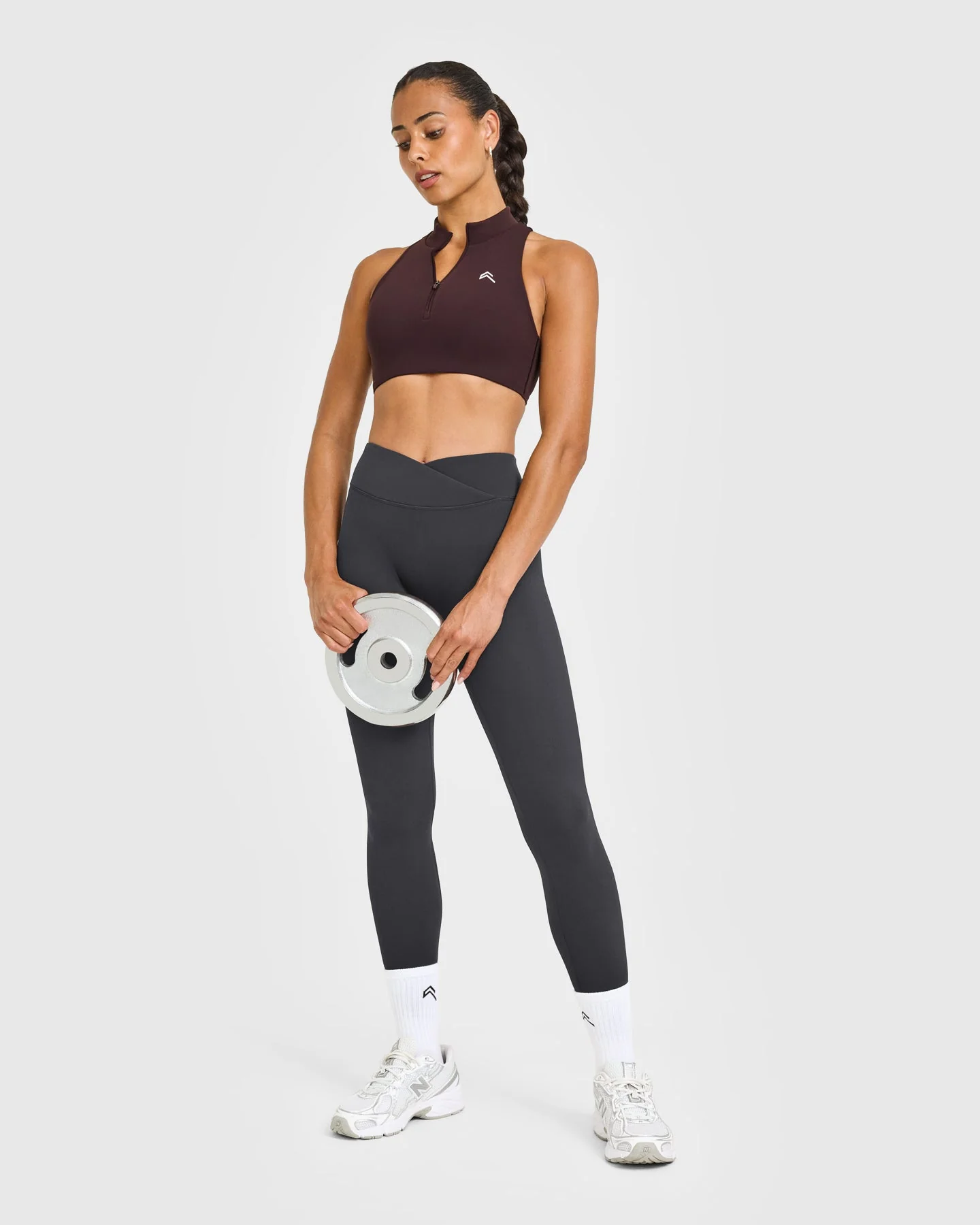 EasyLift™ Zip High Neck Sports Bra with White Logo | Plum Brown - Image 3