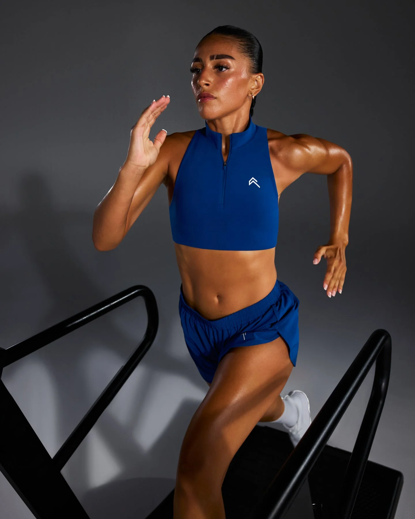 EasyLift™ Zip High Neck Sports Bra with White Logo | Vintage Navy - Image 2