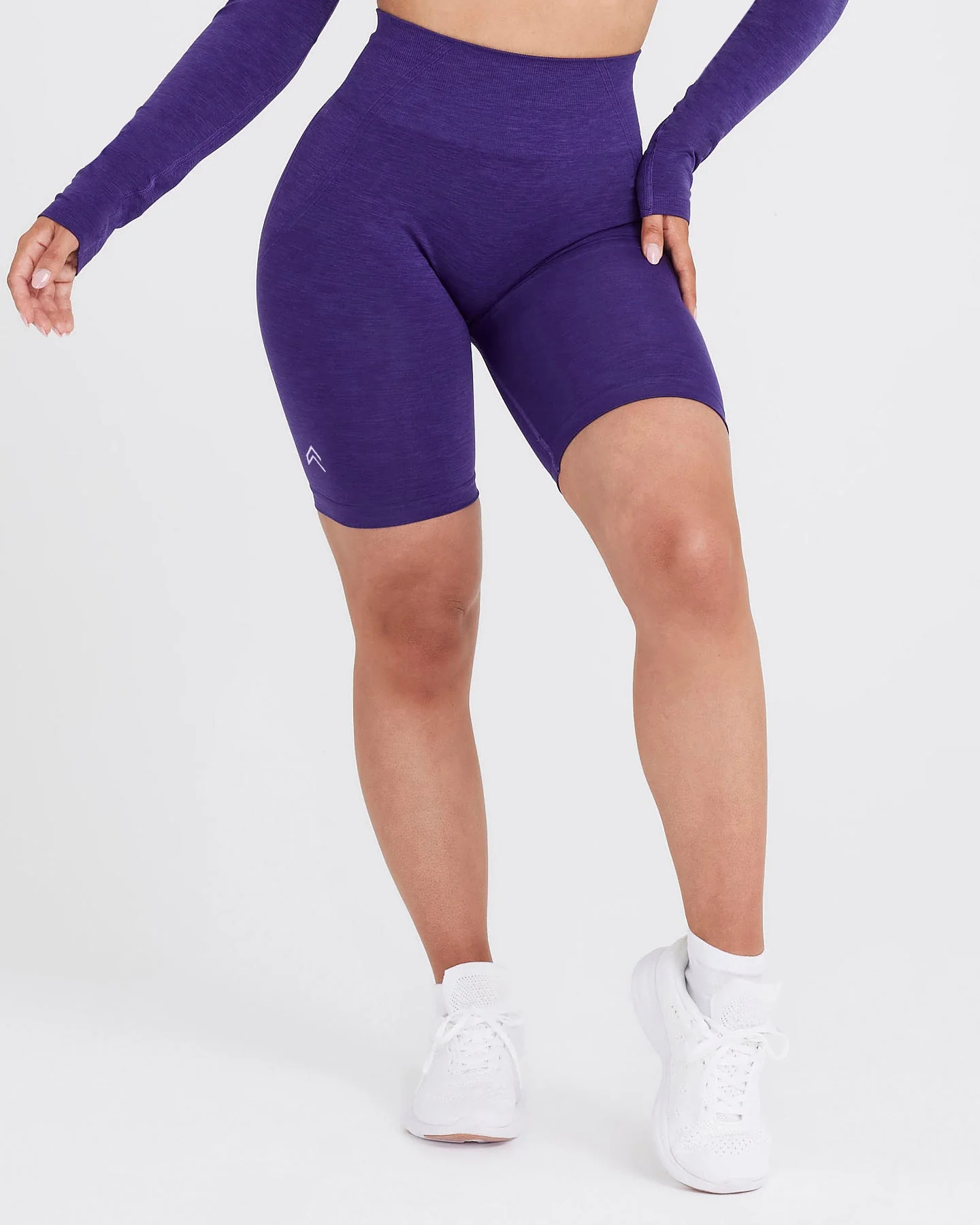 EffortlessLift™ Seamless Cycling Shorts with White Logo | Amethyst