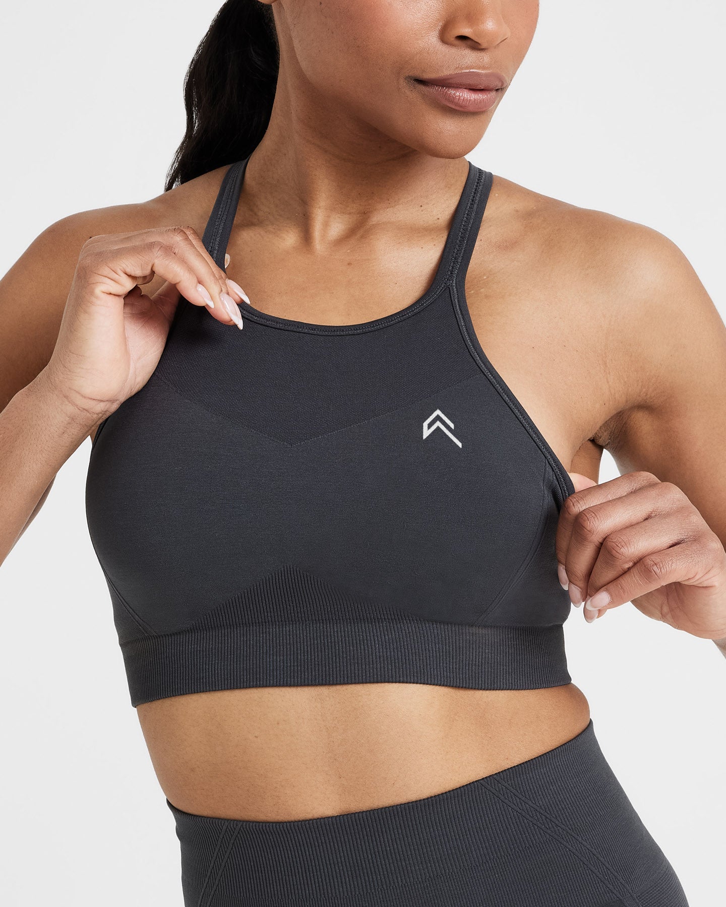 EffortlessLift™ Seamless High Neck Bralette with White Logo | Coal - Image 4