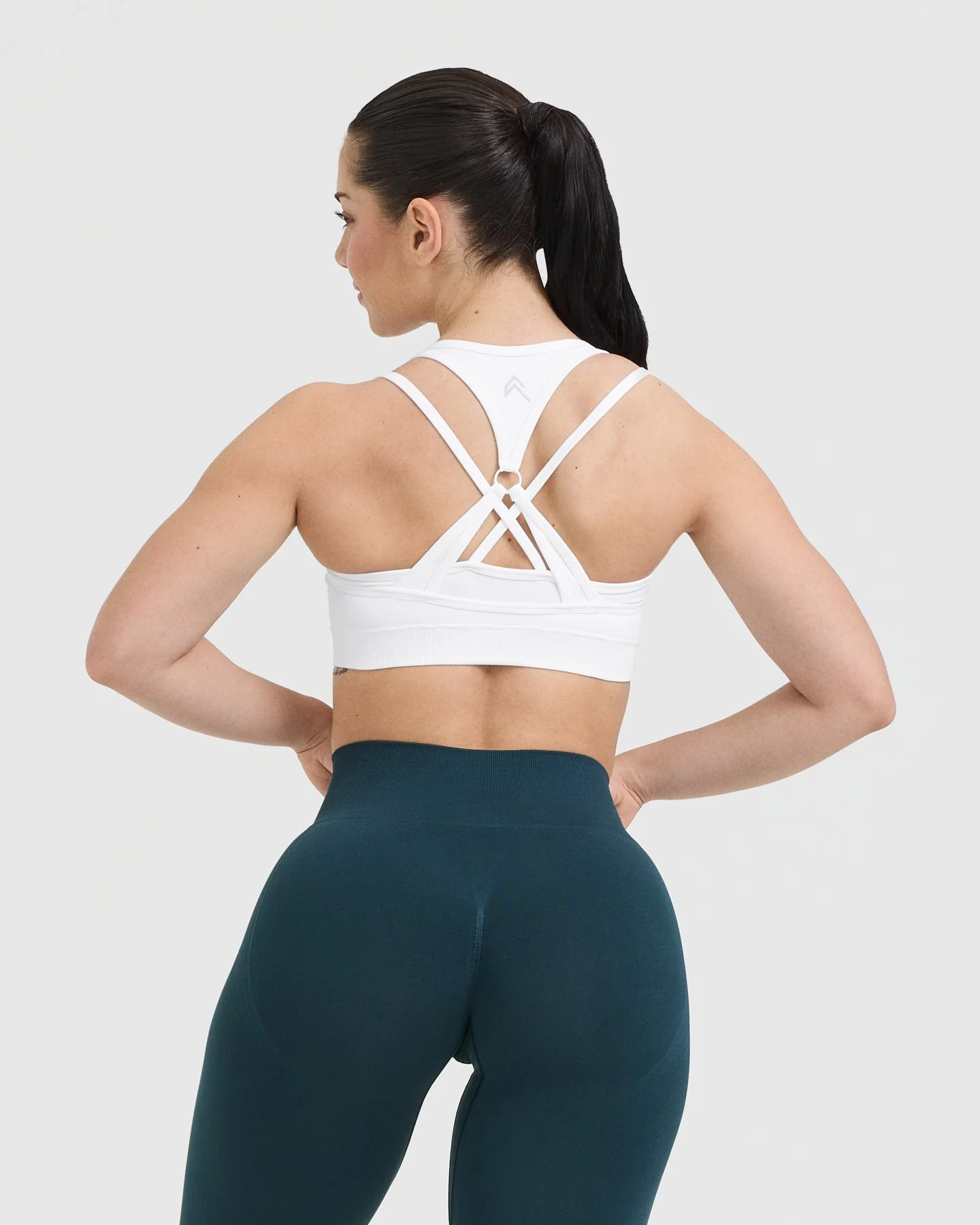 EffortlessLift™ Seamless Layered Sports Bra | White - Image 2