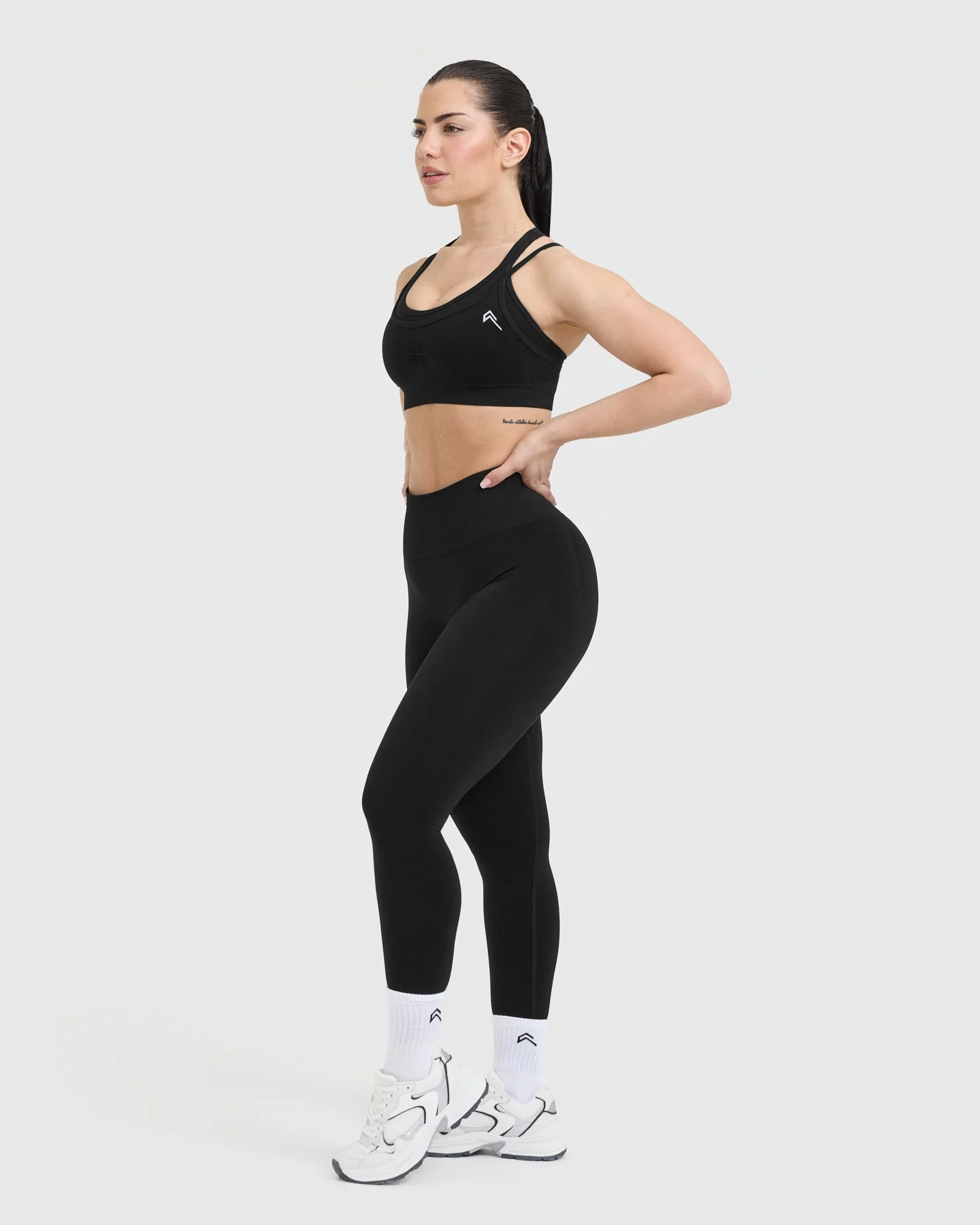 EffortlessLift™ Seamless Layered Sports Bra with White Logo | Black - Image 3