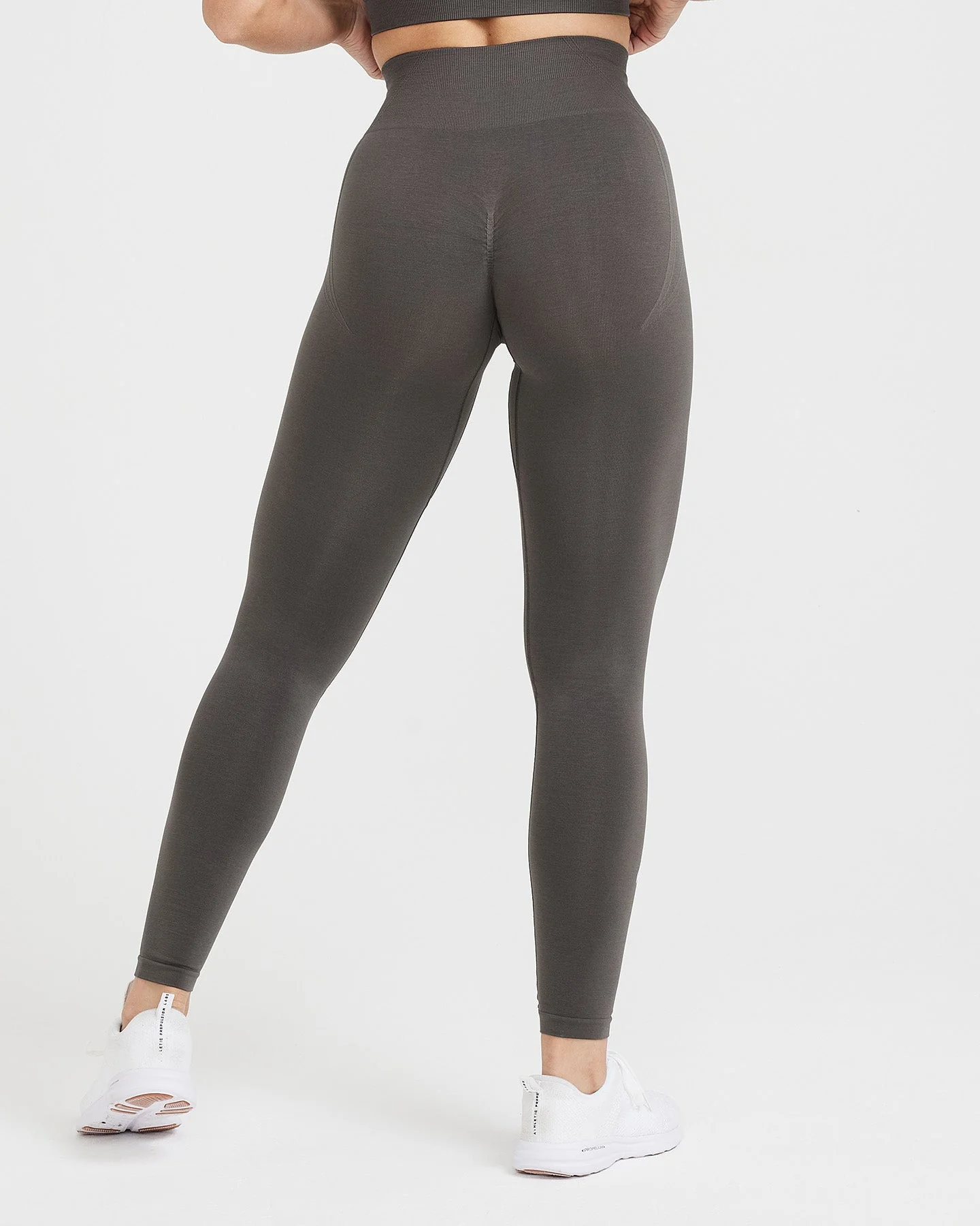 EffortlessLift™ Seamless Leggings with White Logo | Deep Taupe - Image 4