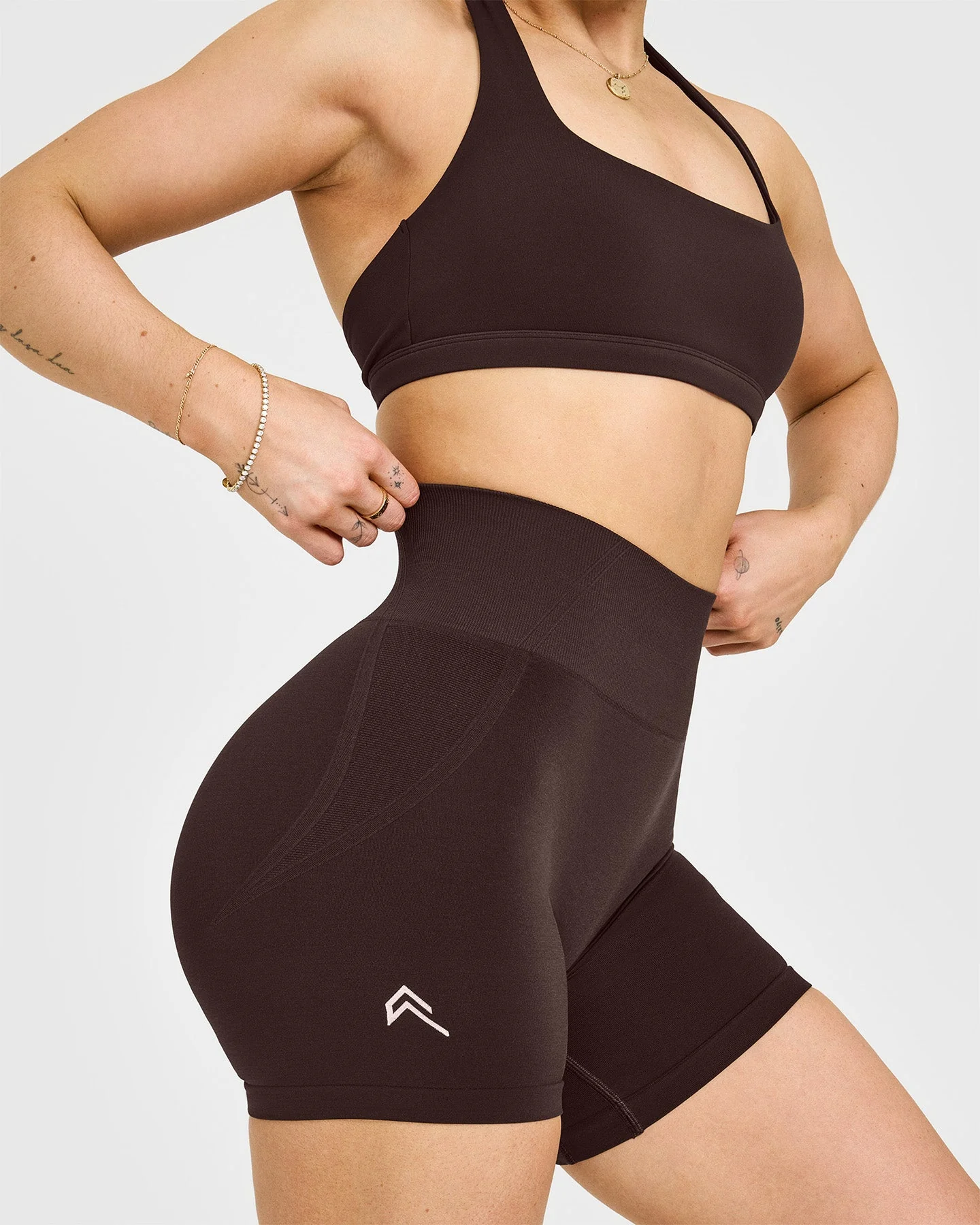 EffortlessLift™ Seamless Shorts with White Logo | 70% Cocoa - Image 4
