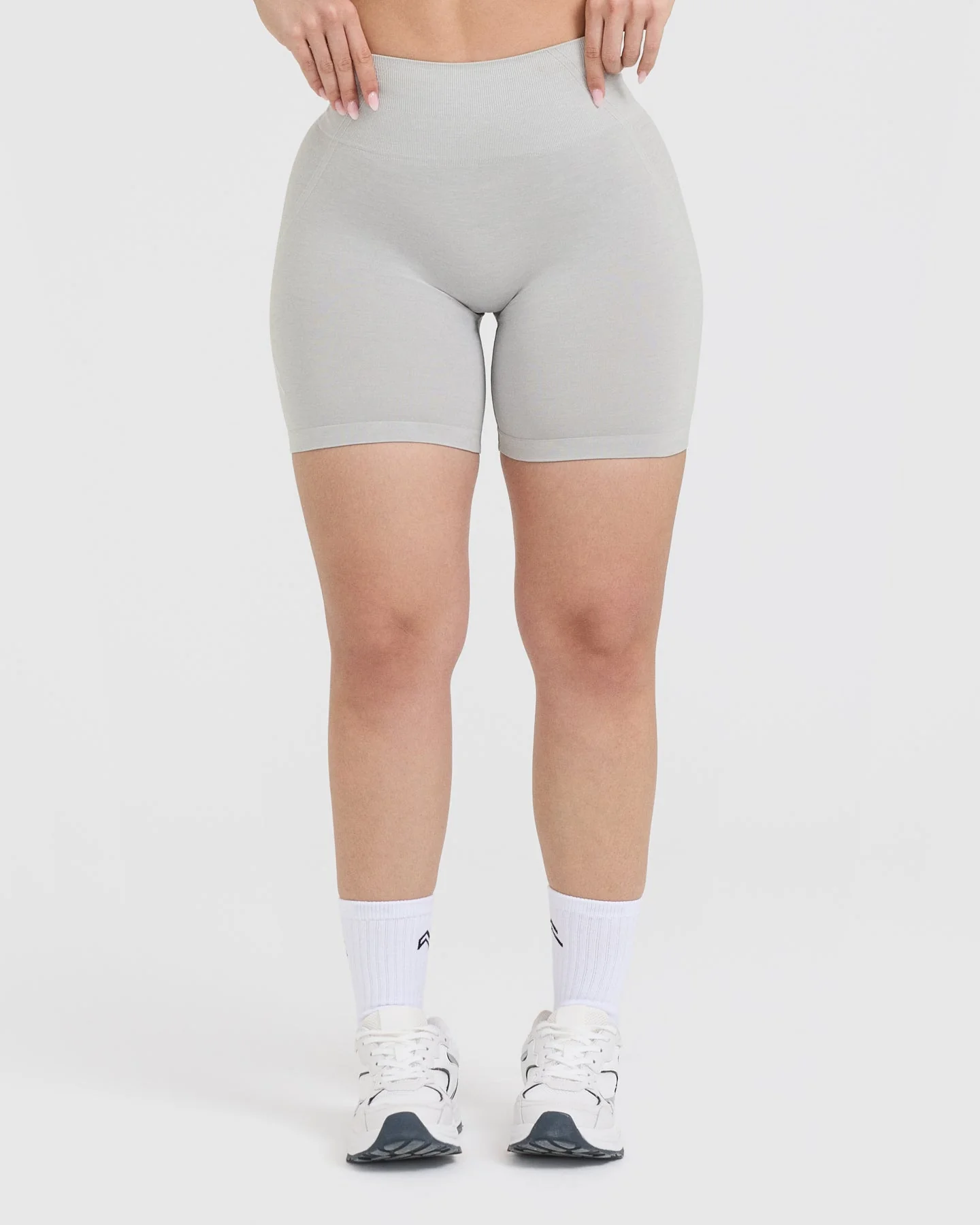 EffortlessLift™ Seamless Shorts with White Logo | Light Grey Marl