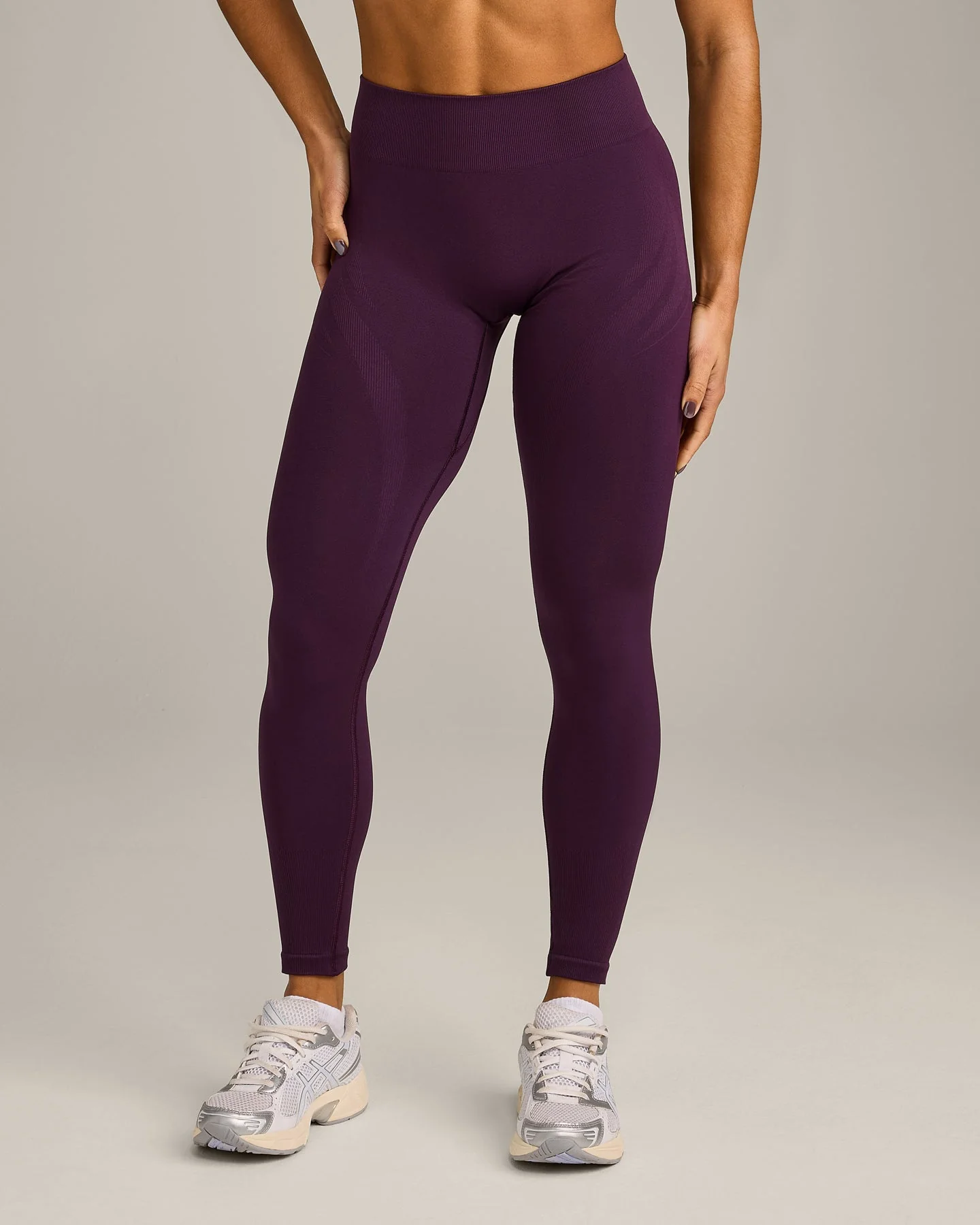 EnhanceLift™ Seamless Leggings with Grey Logo | Blackberry Purple - Image 6