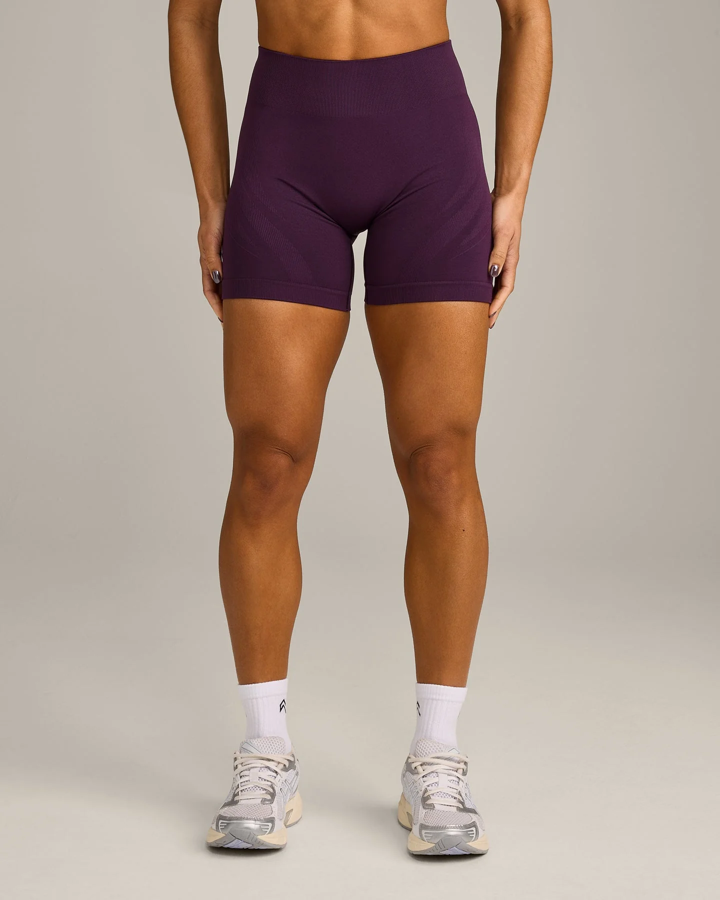 EnhanceLift™ Seamless Shorts with Grey Logo | Blackberry Purple - Image 4