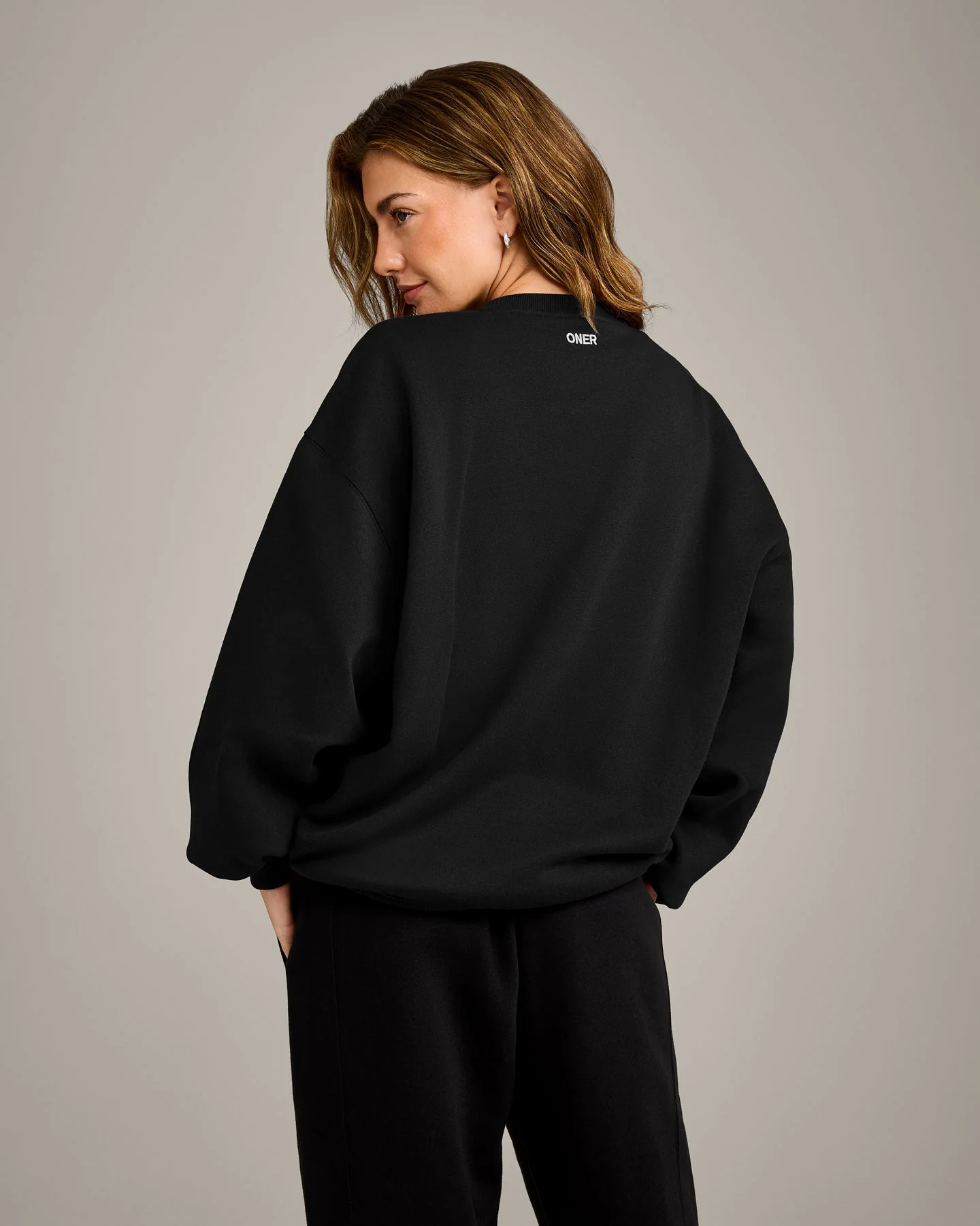 Foundations Cosy Oversized Sweatshirt | Black - Image 6
