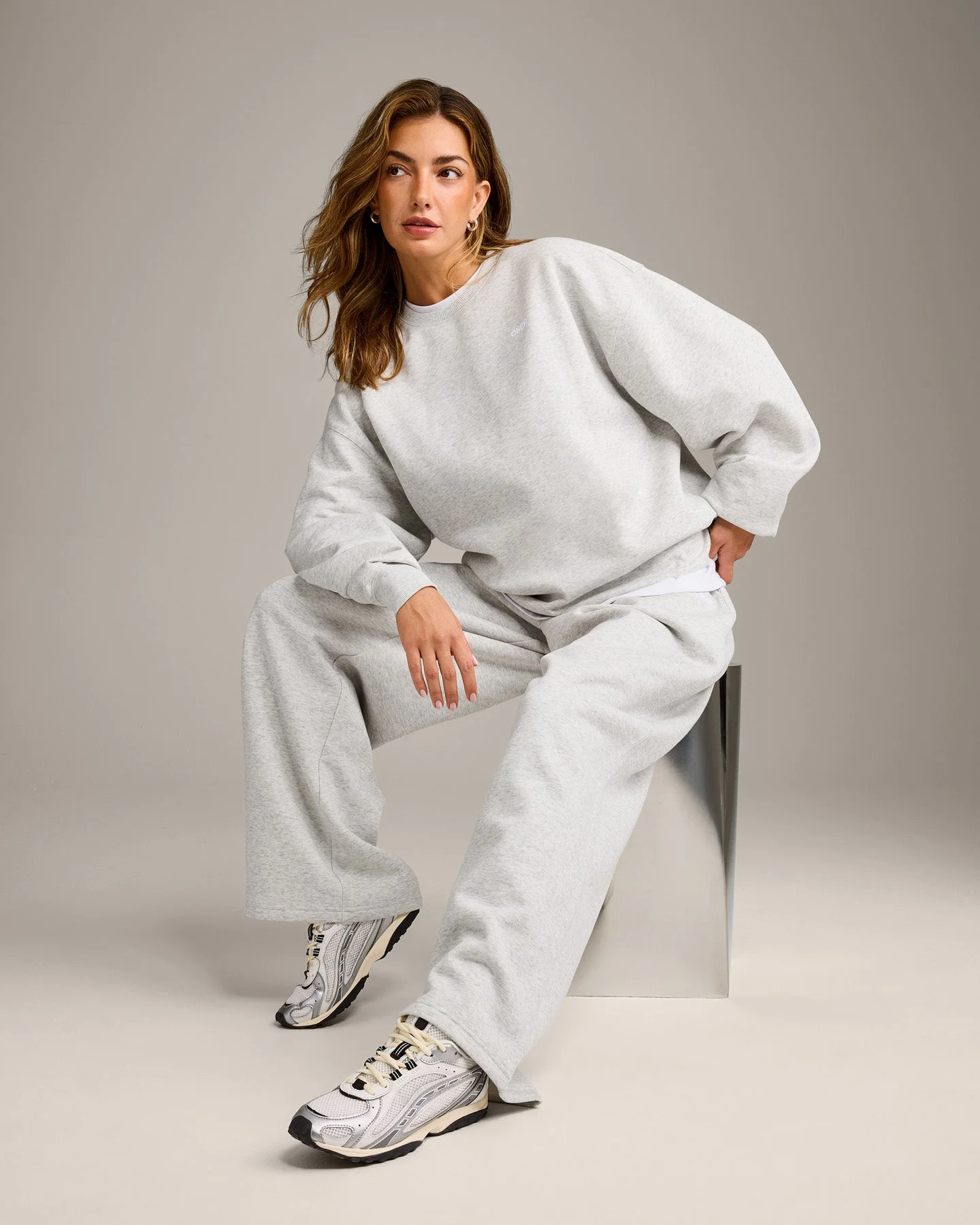 Foundations Cosy Oversized Sweatshirt | Light Grey Marl - Image 5