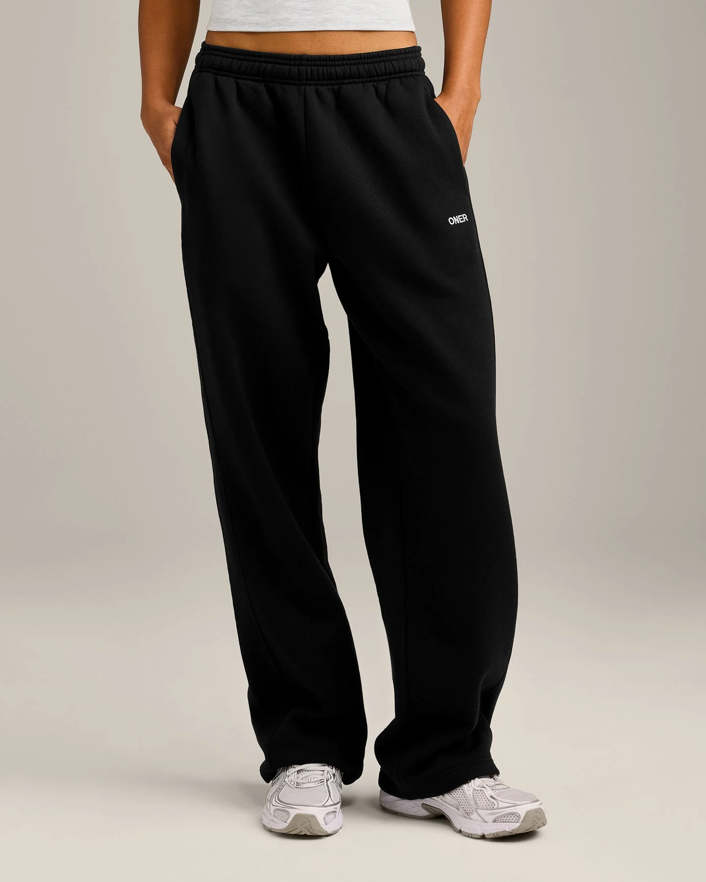 Foundations Cosy Straight Leg Joggers | Black