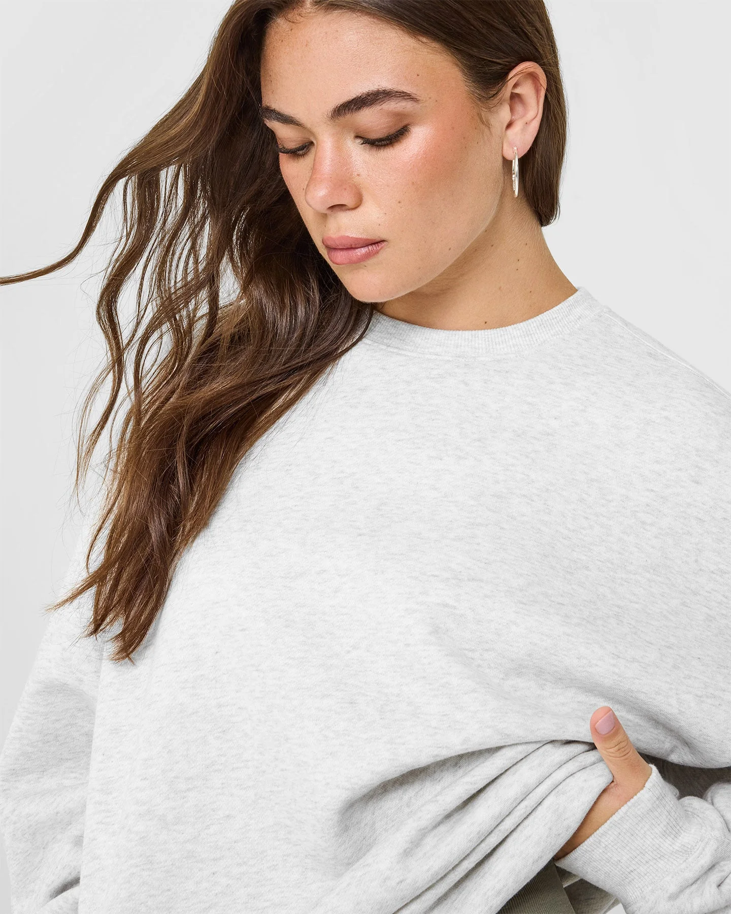 Foundations Oversized Oner Crew Neck Sweatshirt | Light Grey Marl - Image 5