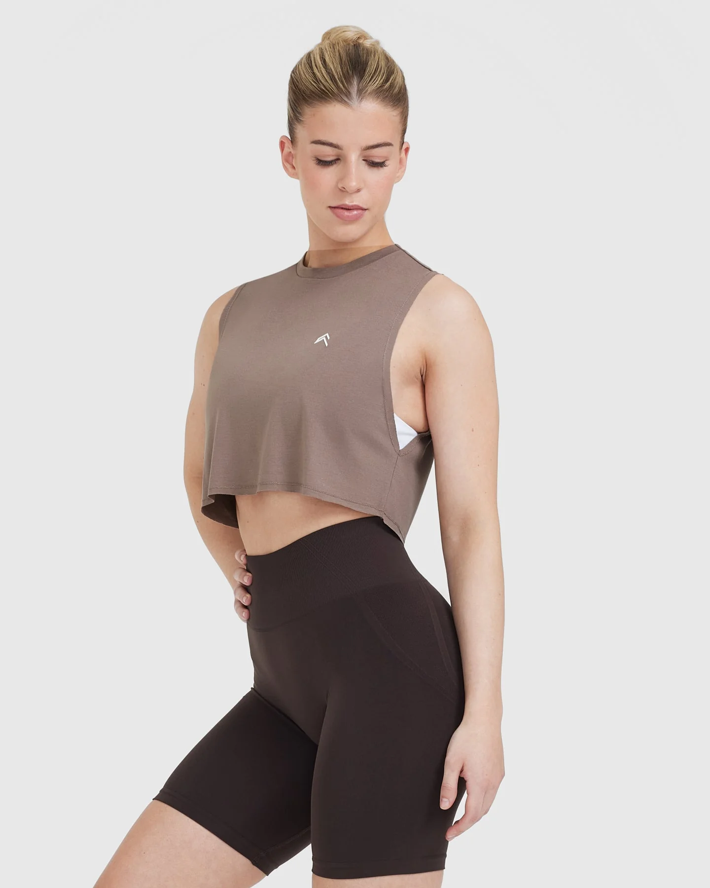 Go To Muscle Crop Vest | Cool Brown - Image 3