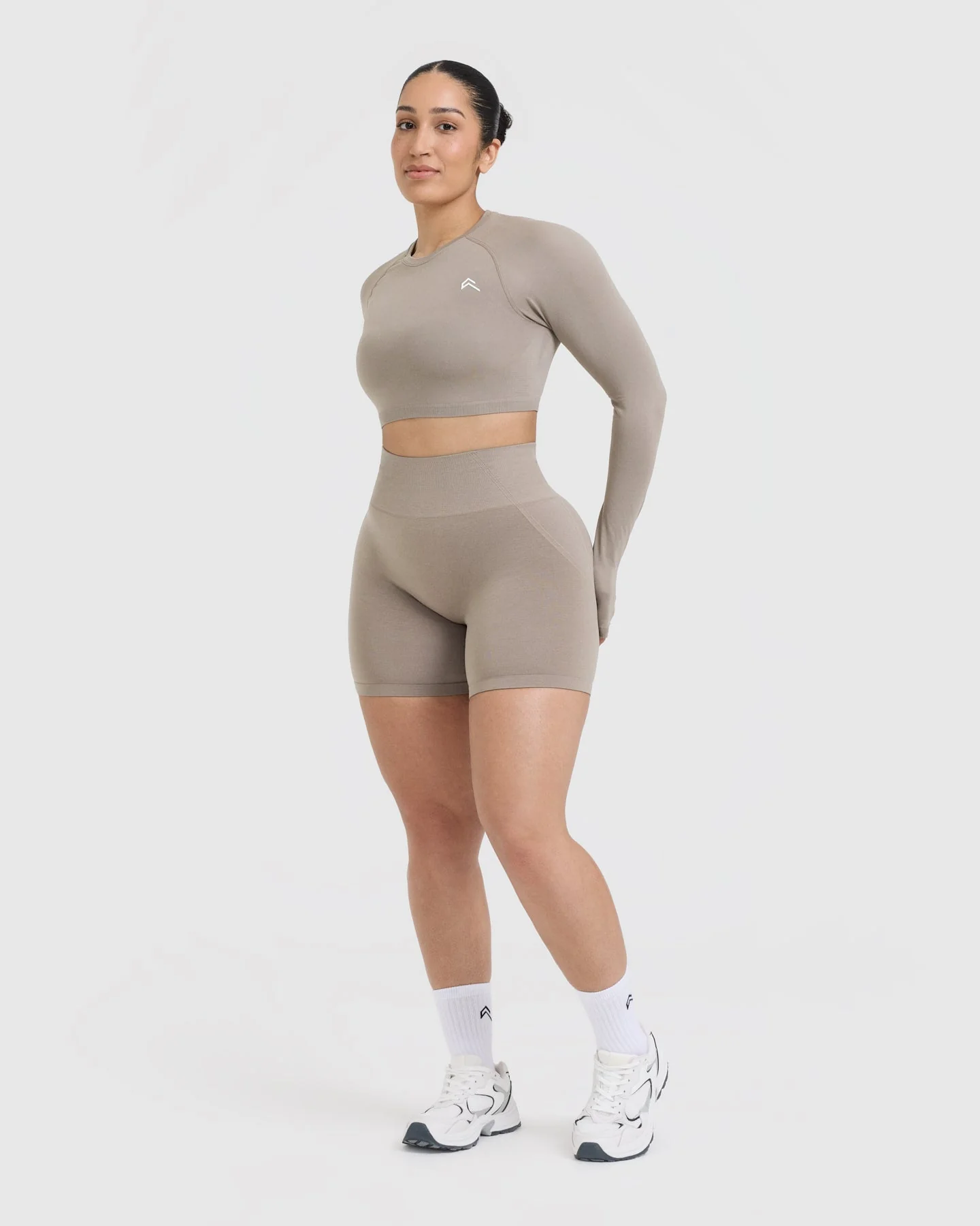 Go To Seamless Fitted Crop Long Sleeve Top | Minky - Image 3