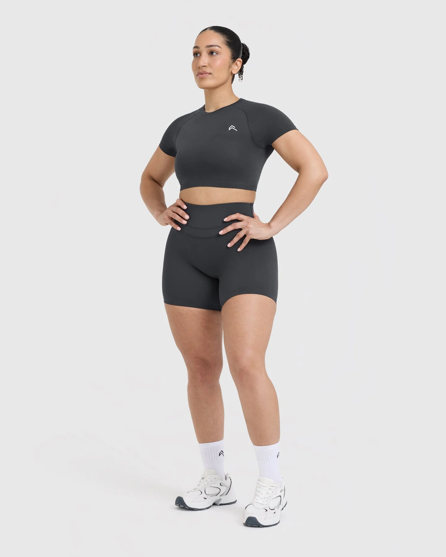 Go To Seamless Fitted Crop Top | Coal - Image 3
