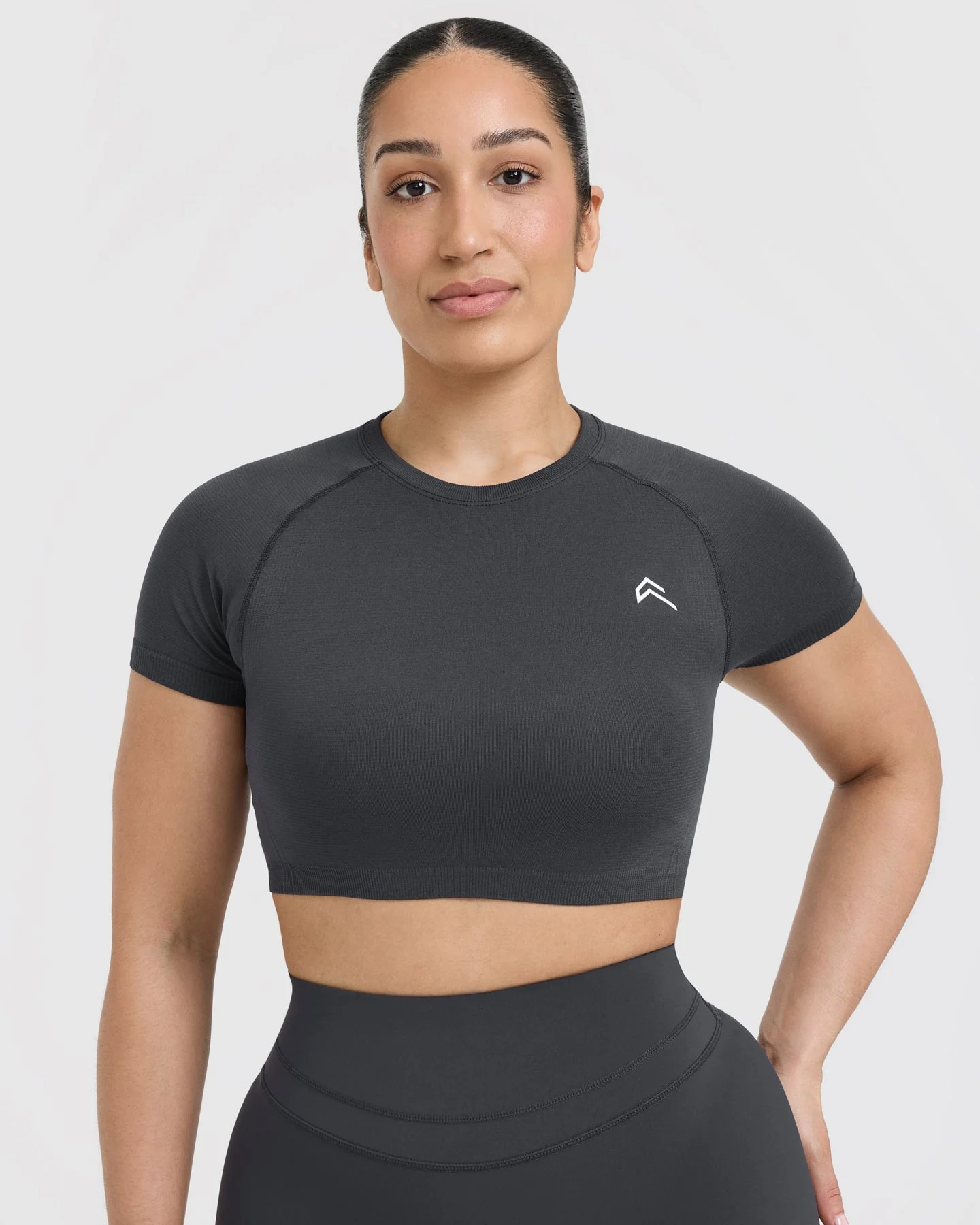 Go To Seamless Fitted Crop Top | Coal - Image 4
