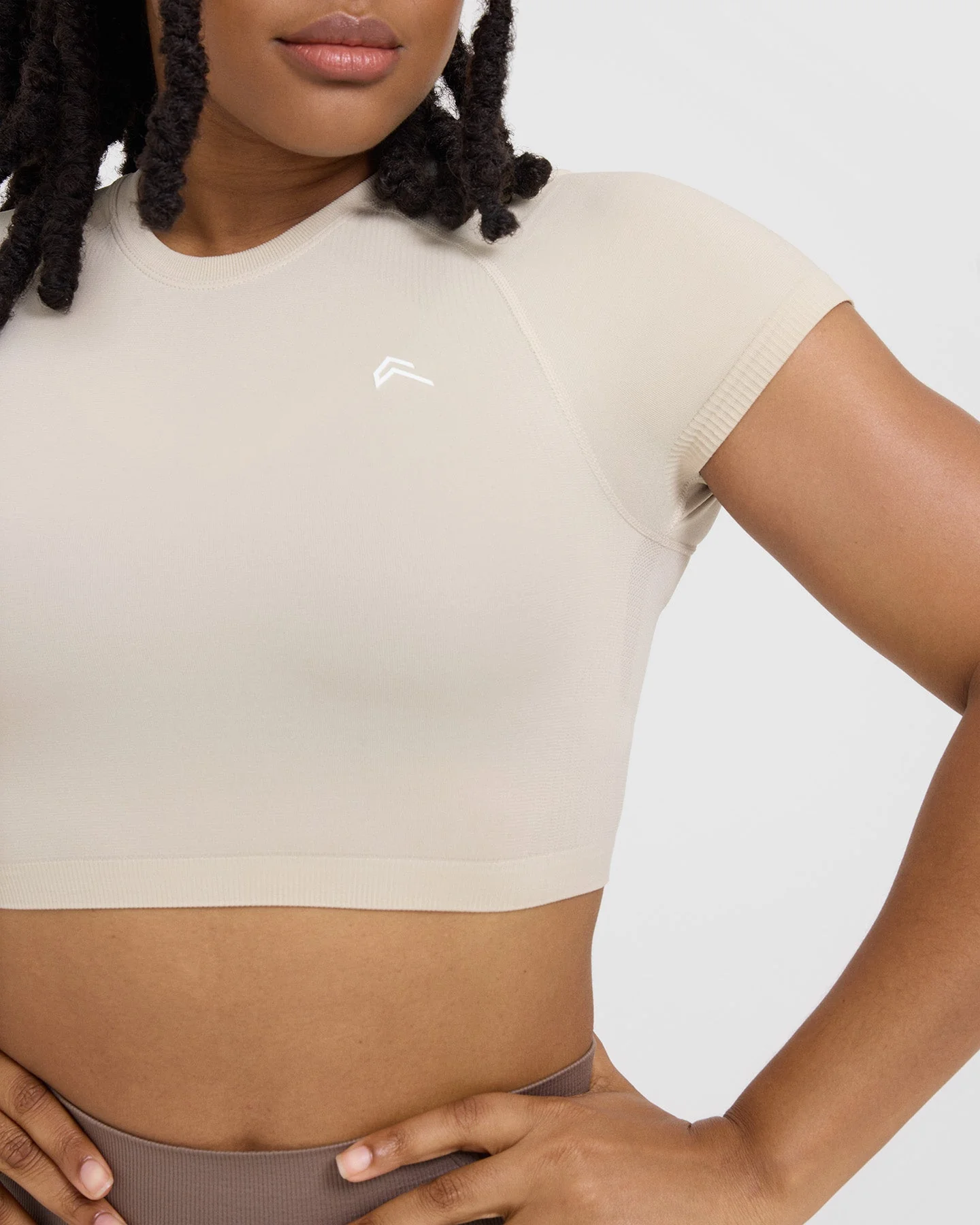 Go To Seamless Fitted Crop Top | Sand - Image 4