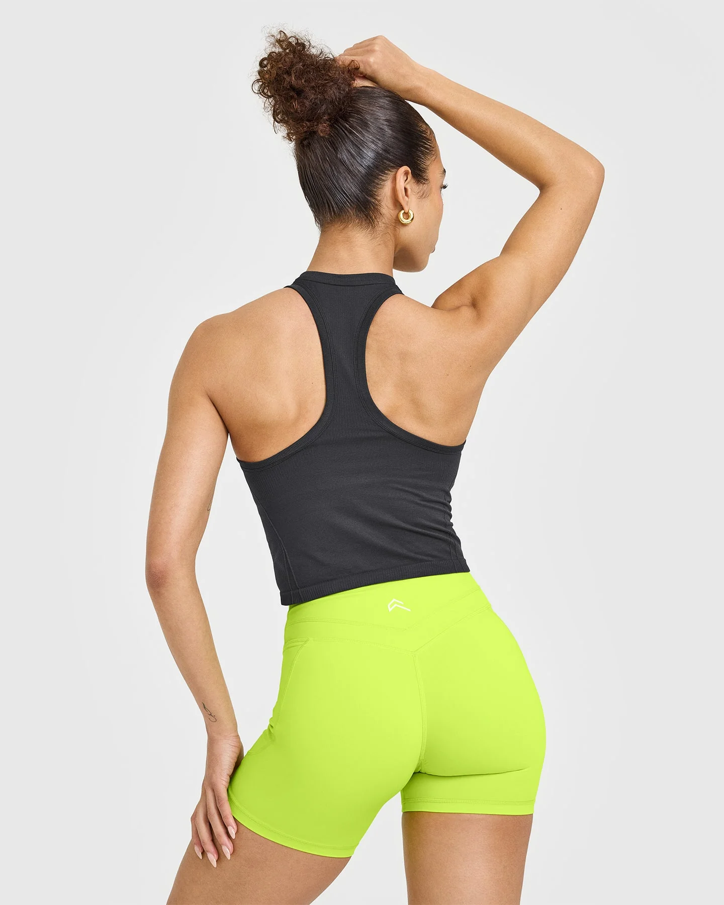 Go To Seamless Fitted Mid Vest | Coal - Image 4
