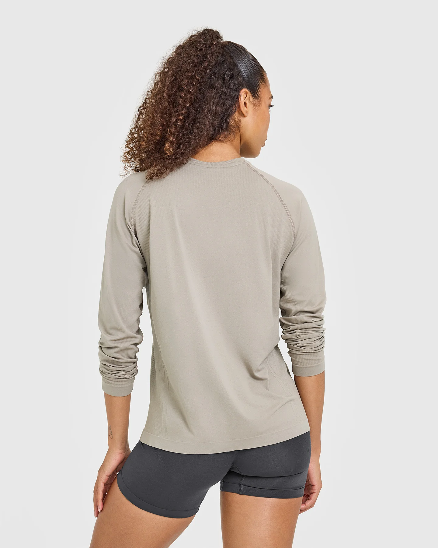 Go To Seamless Loose Long Sleeve Top | Warm Sand - Image 2