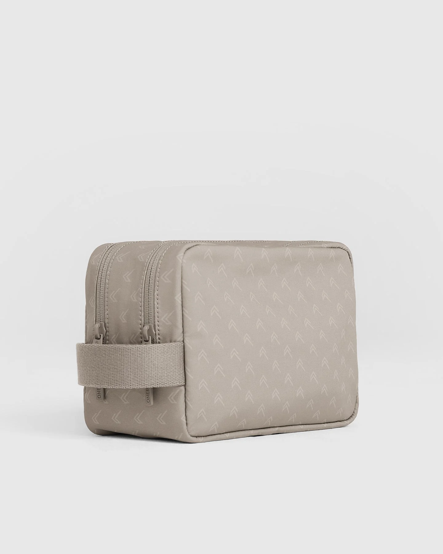 Large Monogram Washbag | Minky - Image 3