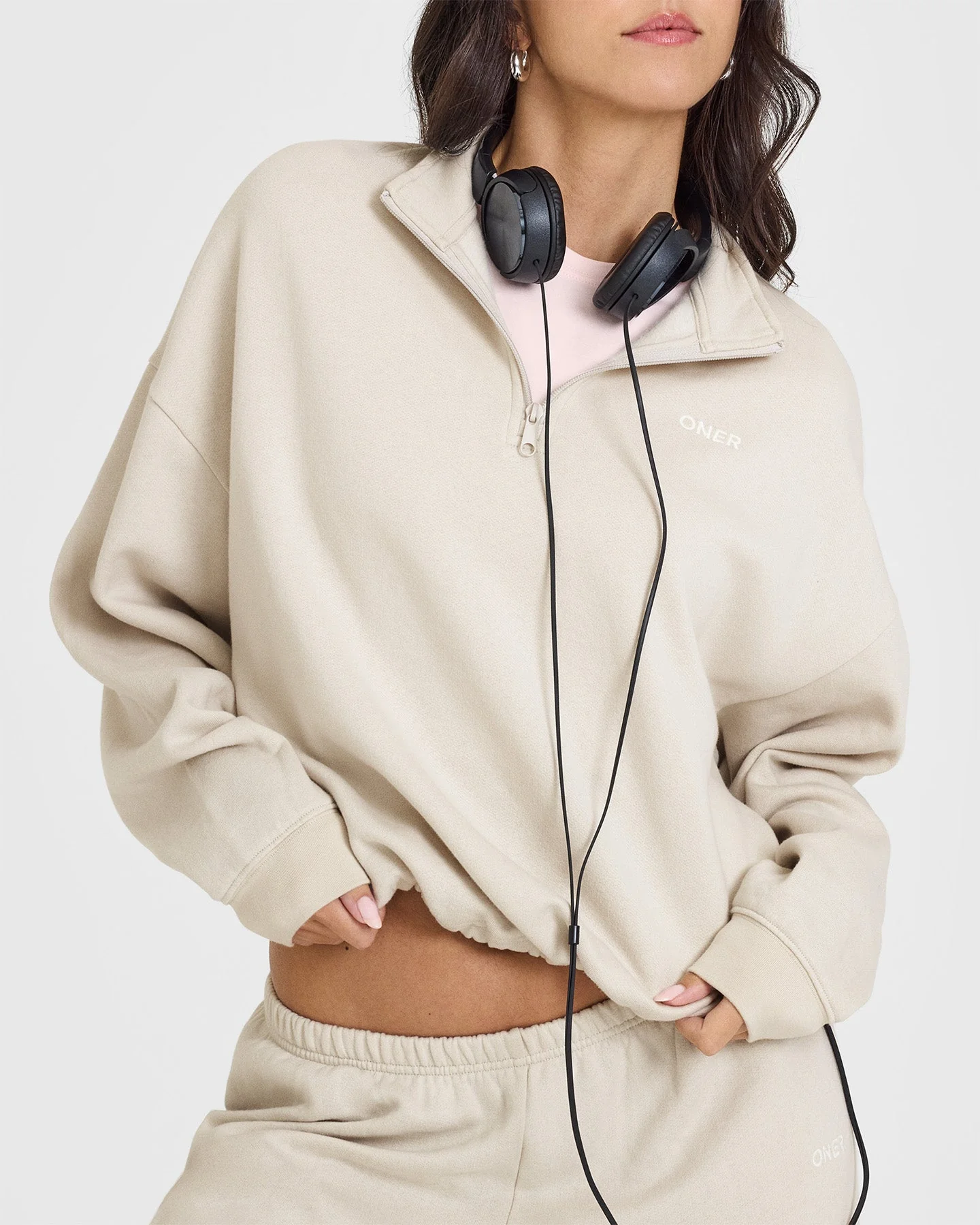 Mid Weight 1/4 Zip Sweatshirt | Sand - Image 6