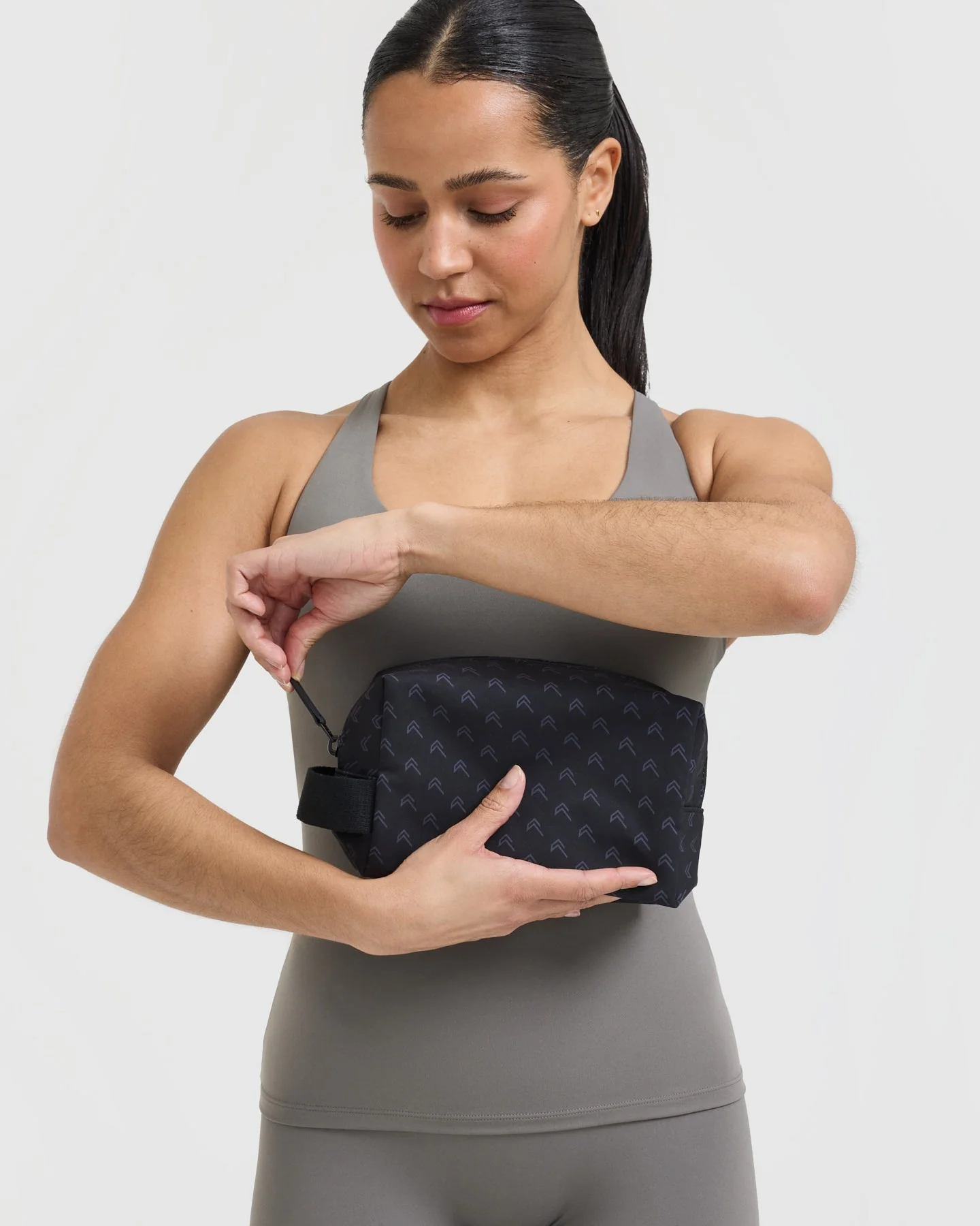 Small Monogram Washbag | Black - Image 2