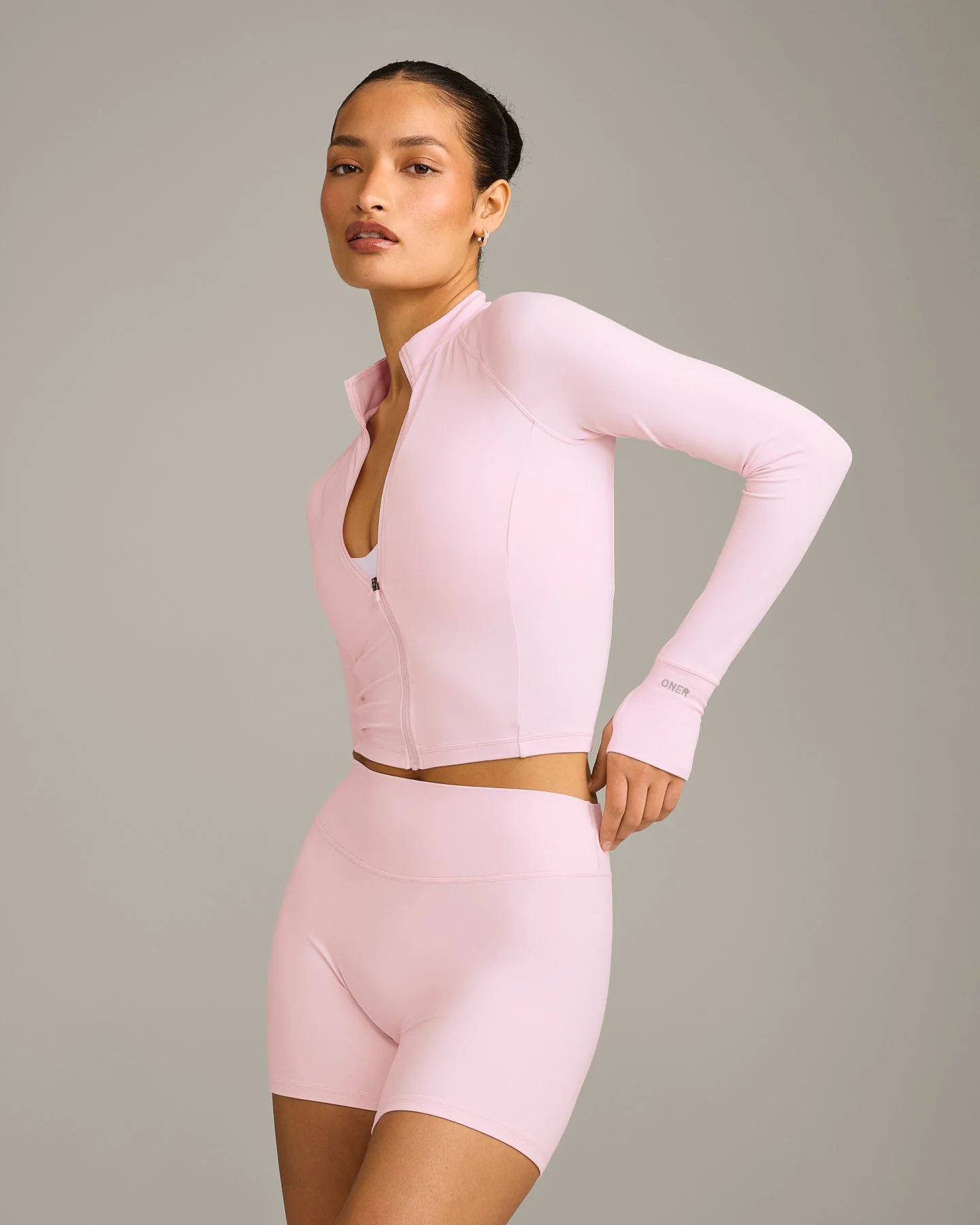 SoftMotion™ Mid Jacket with Grey Logo | Soft Girl Pink