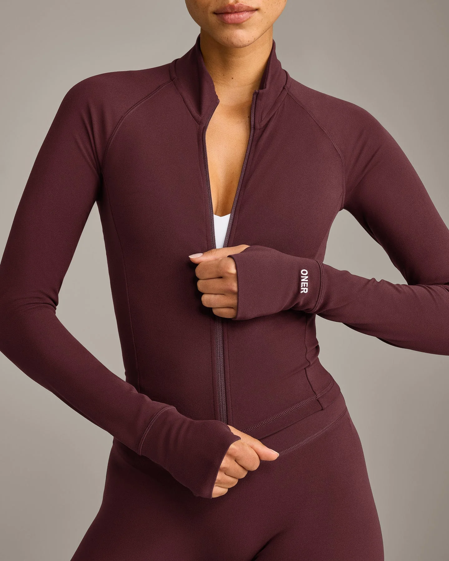 SoftMotion™ Mid Jacket with Grey Logo | Velvet Mocha - Image 4