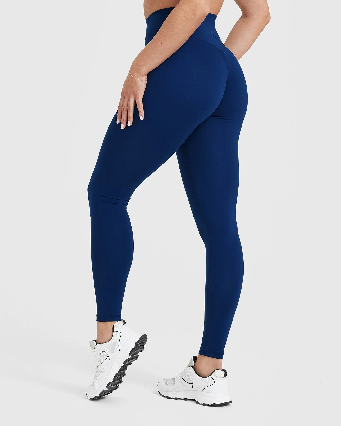 Timeless High Waisted Leggings | Midnight - Image 2
