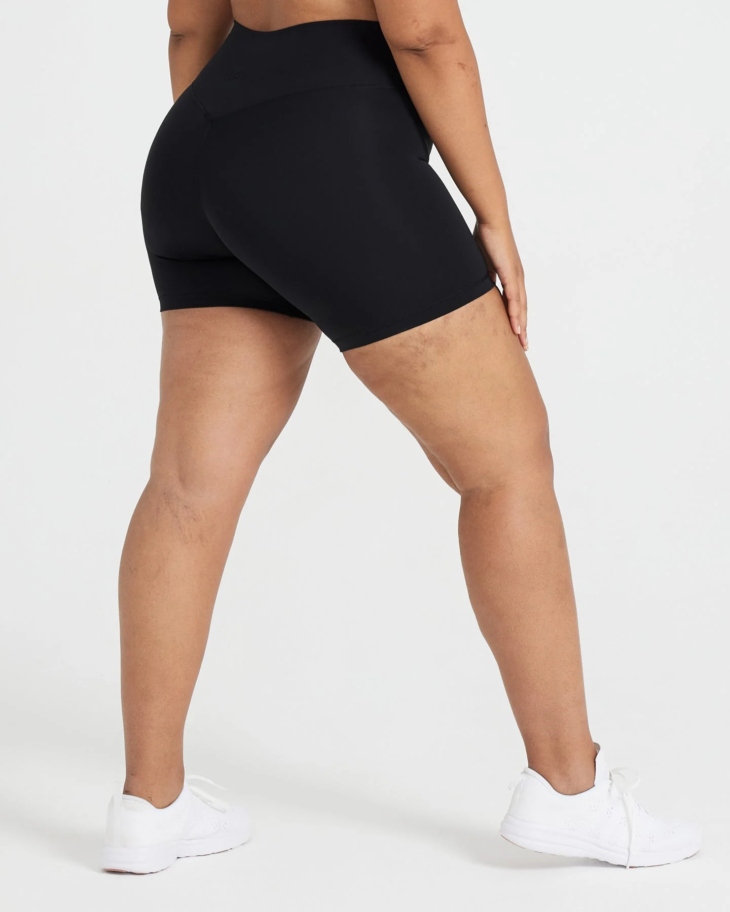 Timeless Shorts | Black - Image 2