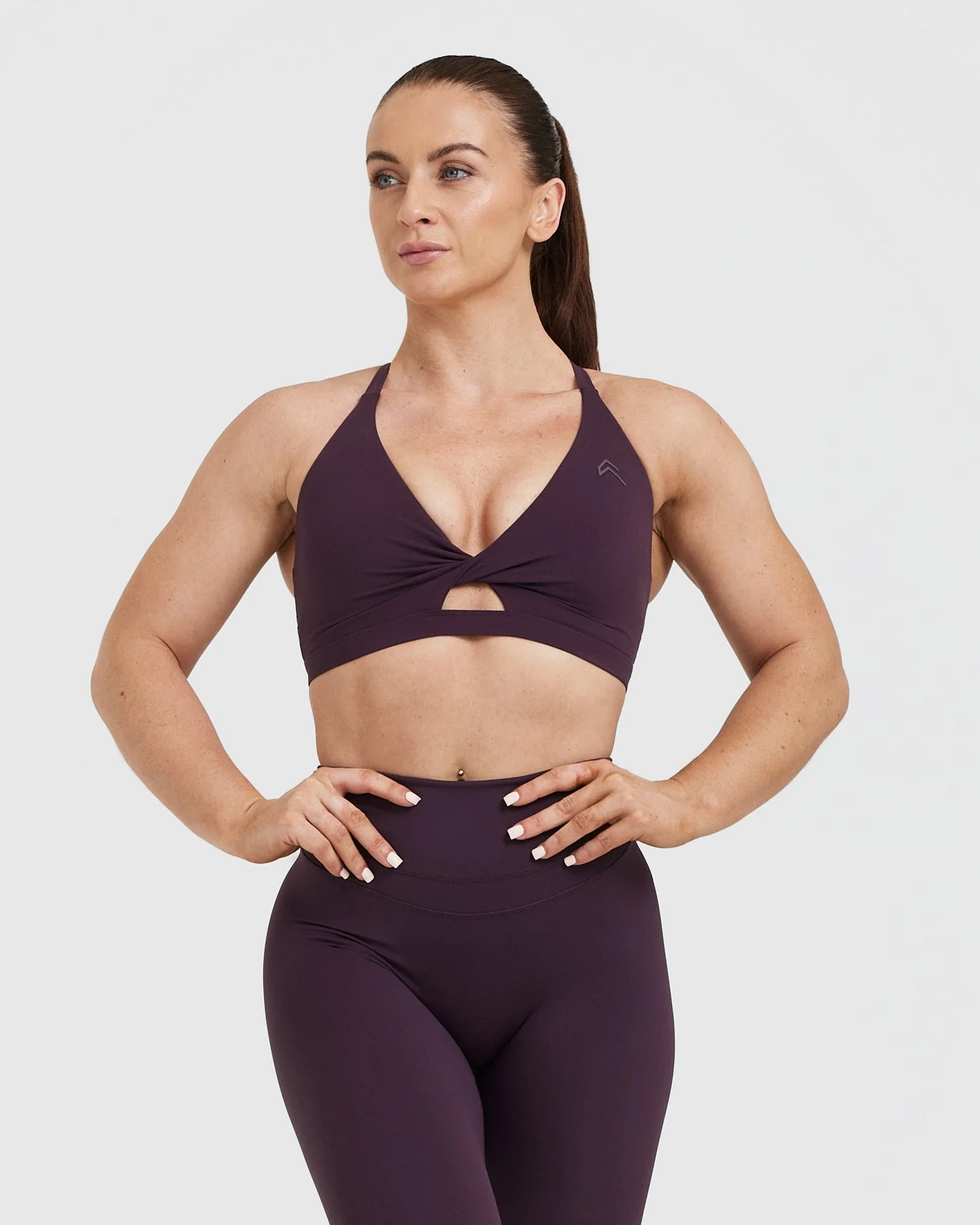 UnifiedMove™ Twist Sports Bra | Blackberry Purple