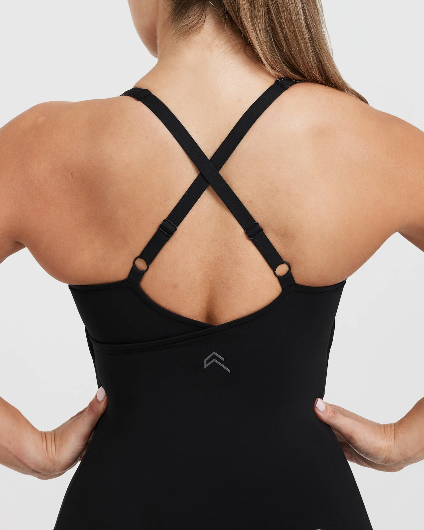 UnifiedMove™ V Neck Cross Back Vest | Black - Image 5