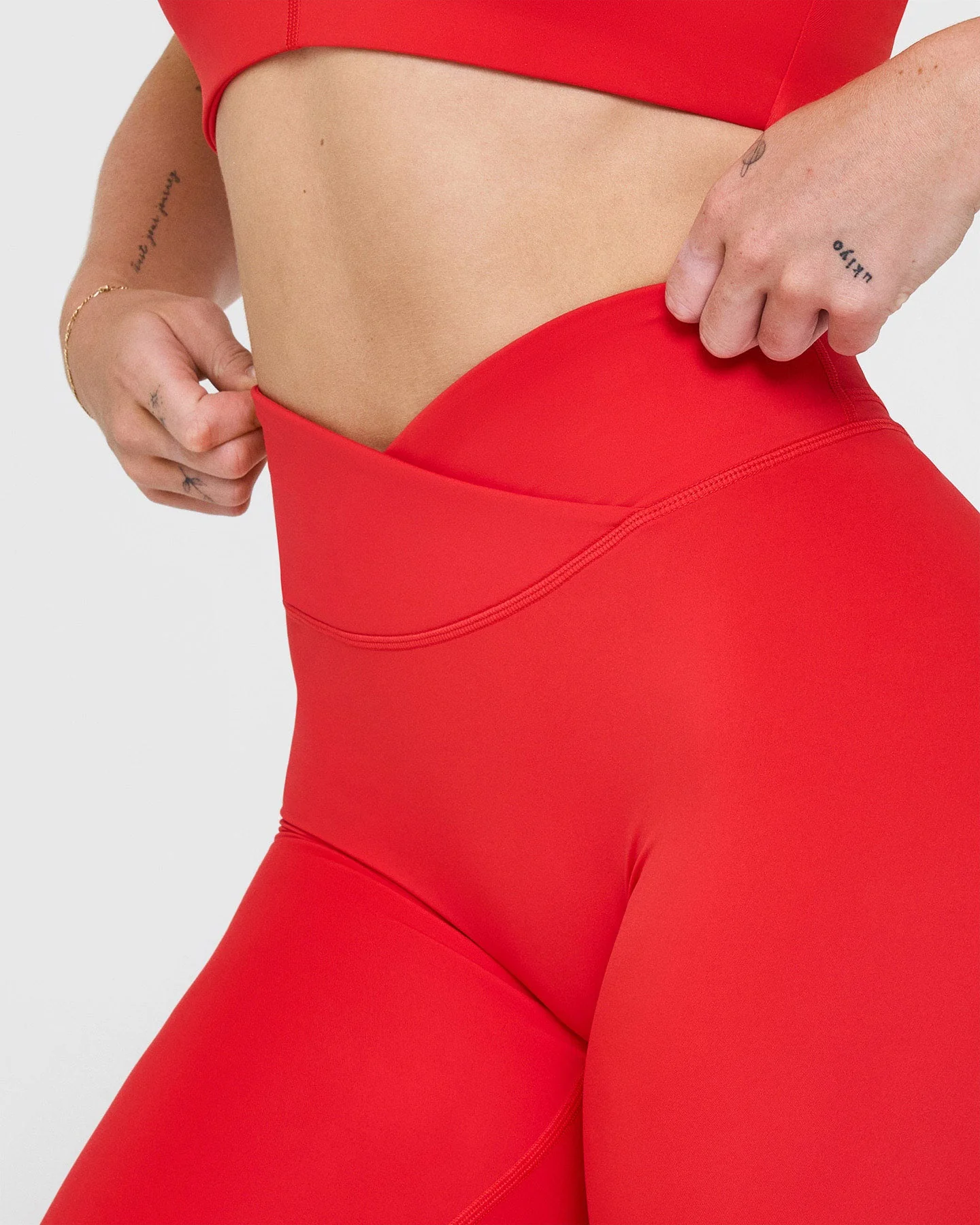 UnifiedMove™ Wrap Leggings | Muscle Mommy Red - Image 4