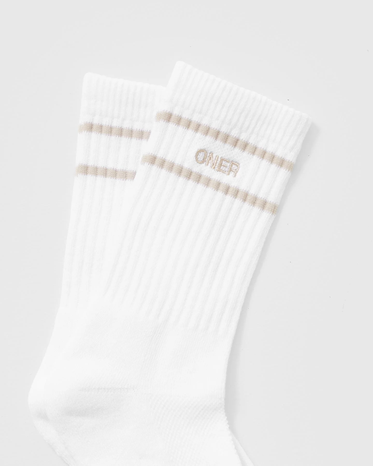 Varsity Crew Socks 3 Pack | Off White/Blue/White - Image 4